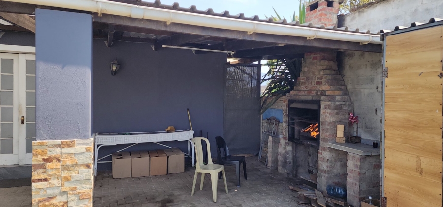 4 Bedroom Property for Sale in Schaap Kraal Western Cape